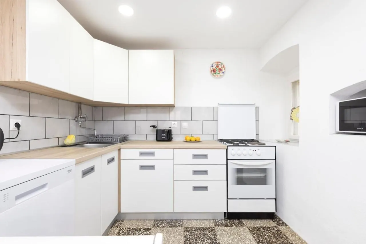 Apartments Ivna Veli Losinj