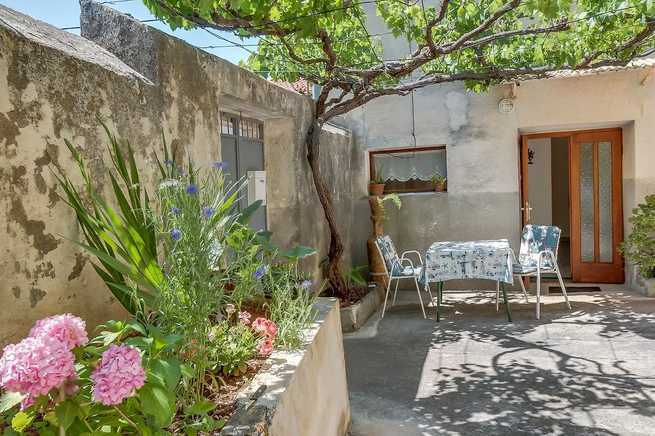 Apartments Ivna Veli Losinj Croatia