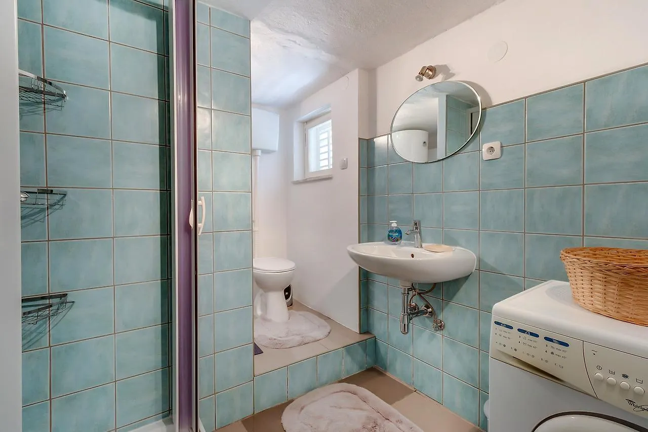 Apartments Ivna Veli Losinj 0*,