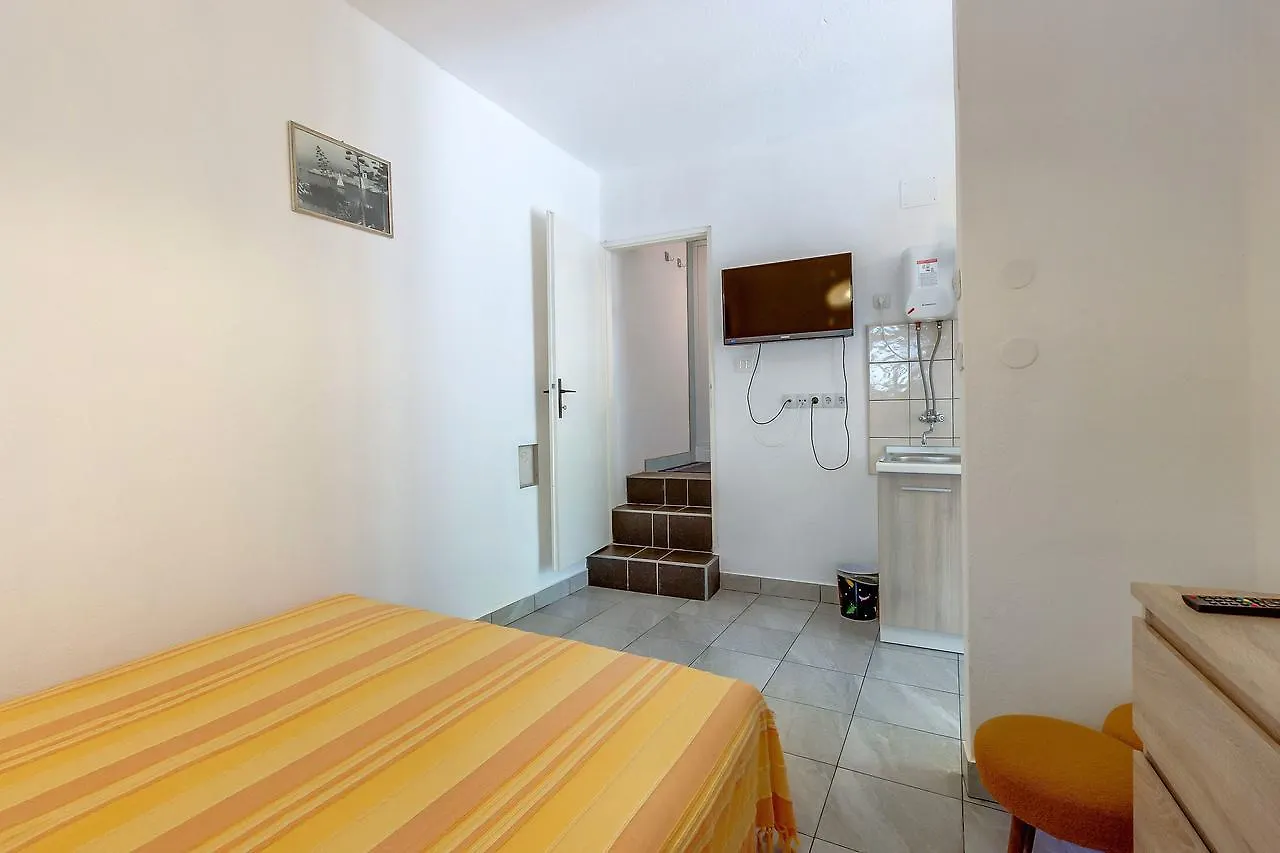 Apartments Ivna Veli Losinj