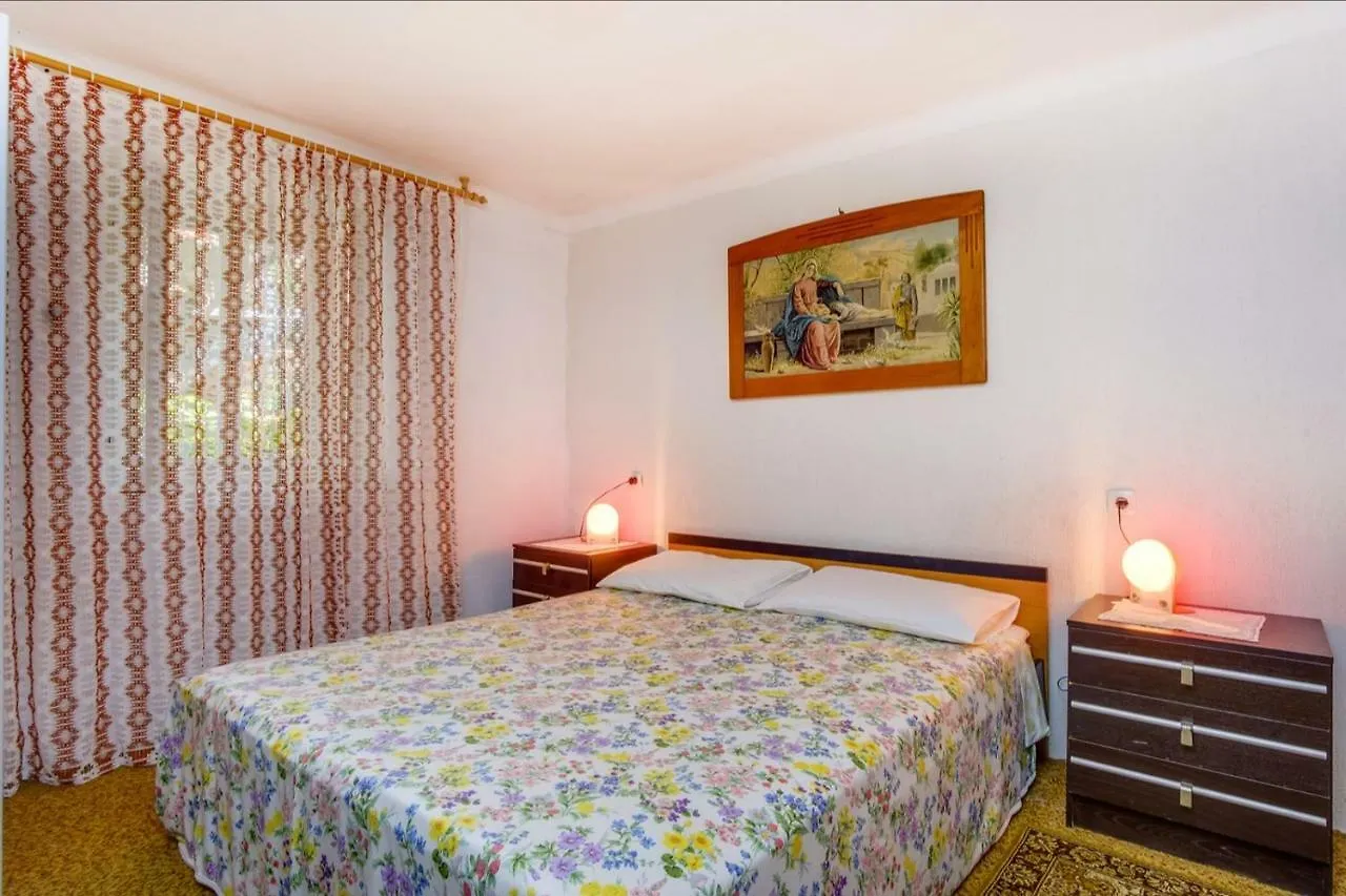 Apartments Ivna Veli Losinj